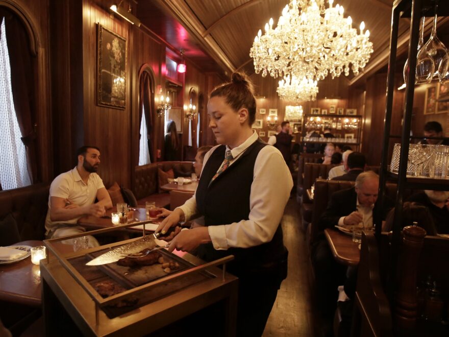 Alpen Rose Review Big Meat Comes To 13th Street In Clubby