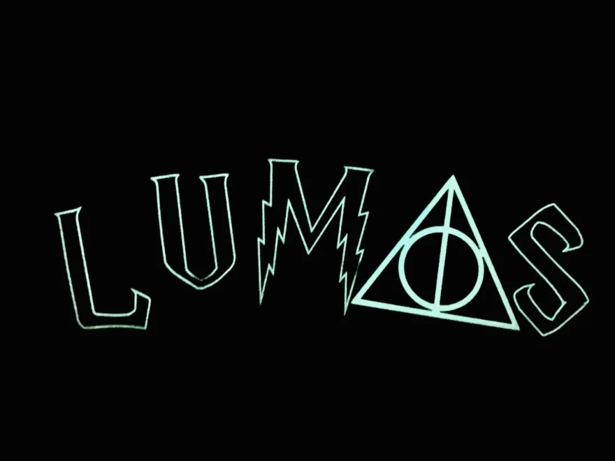 Lumos Deathly Hallows Wall Fanart Harry Potter Von